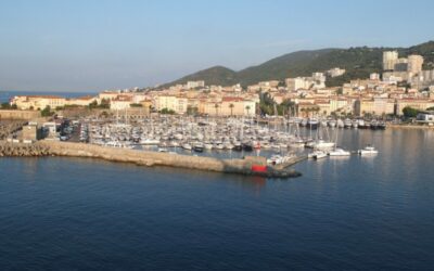 Les calanques de Piana en bateau depuis Ajaccio